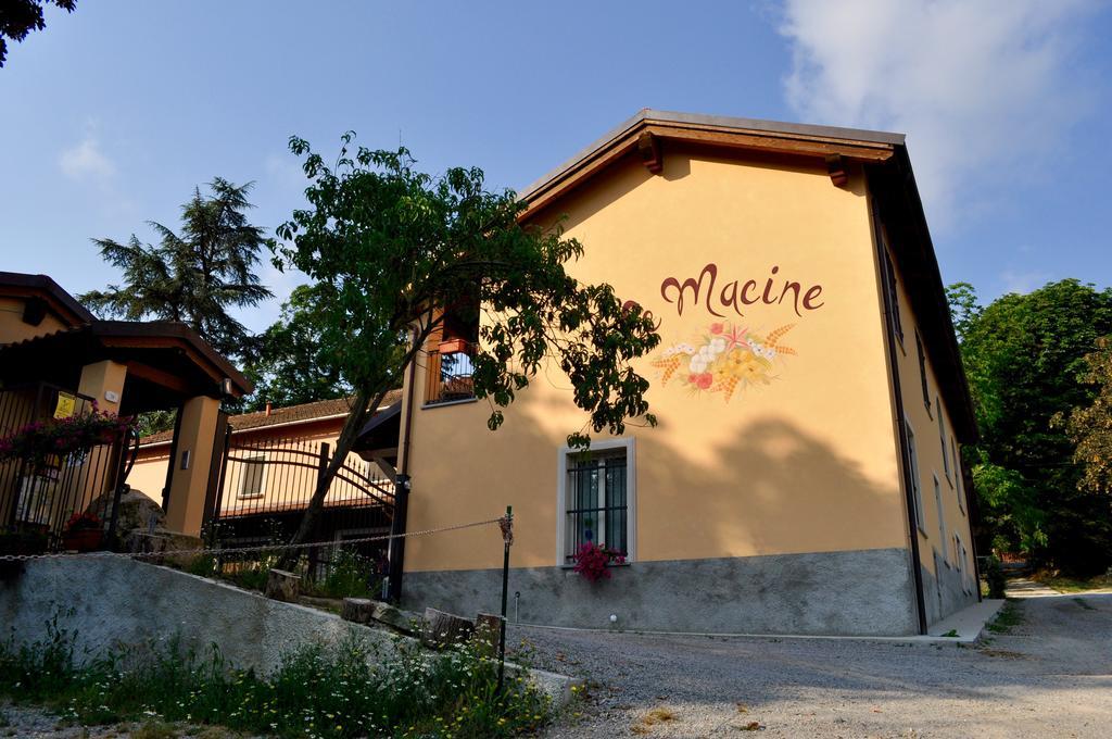 Le Macine Relais Bed and Breakfast Cairo Montenotte Exteriör bild