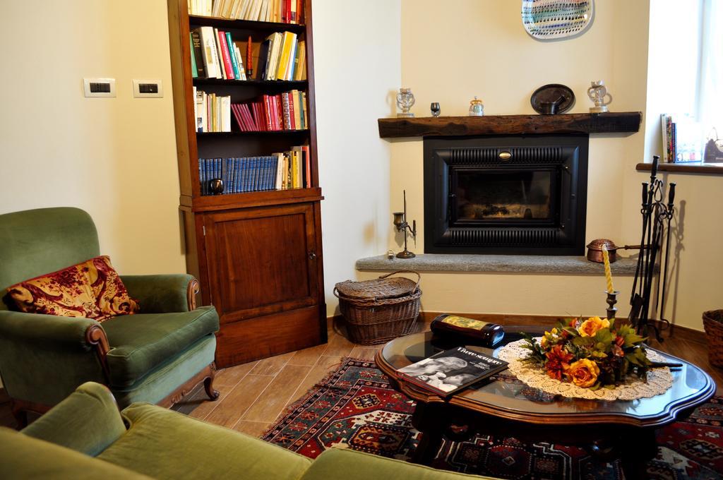 Le Macine Relais Bed and Breakfast Cairo Montenotte Exteriör bild