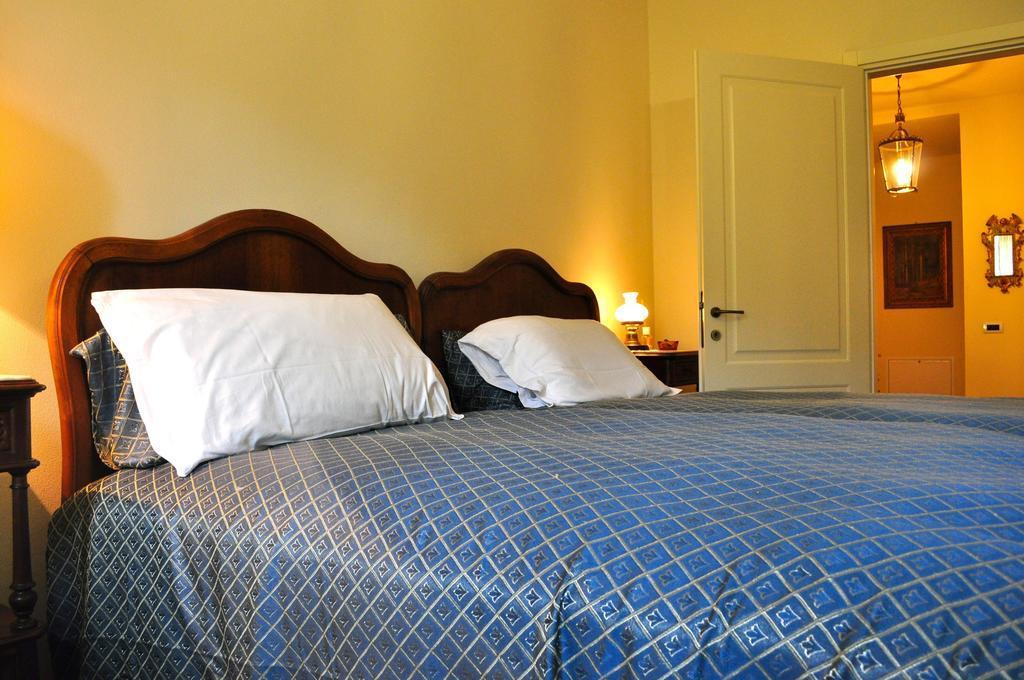 Le Macine Relais Bed and Breakfast Cairo Montenotte Exteriör bild